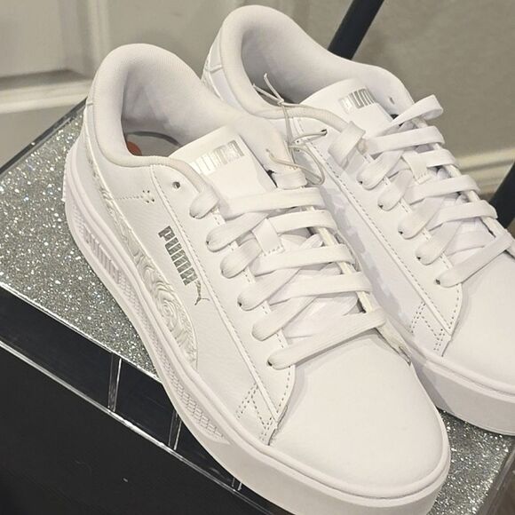 Puma Platform V3 Rose Embroidered Pop Up Sneakers - Picture 5 of 12